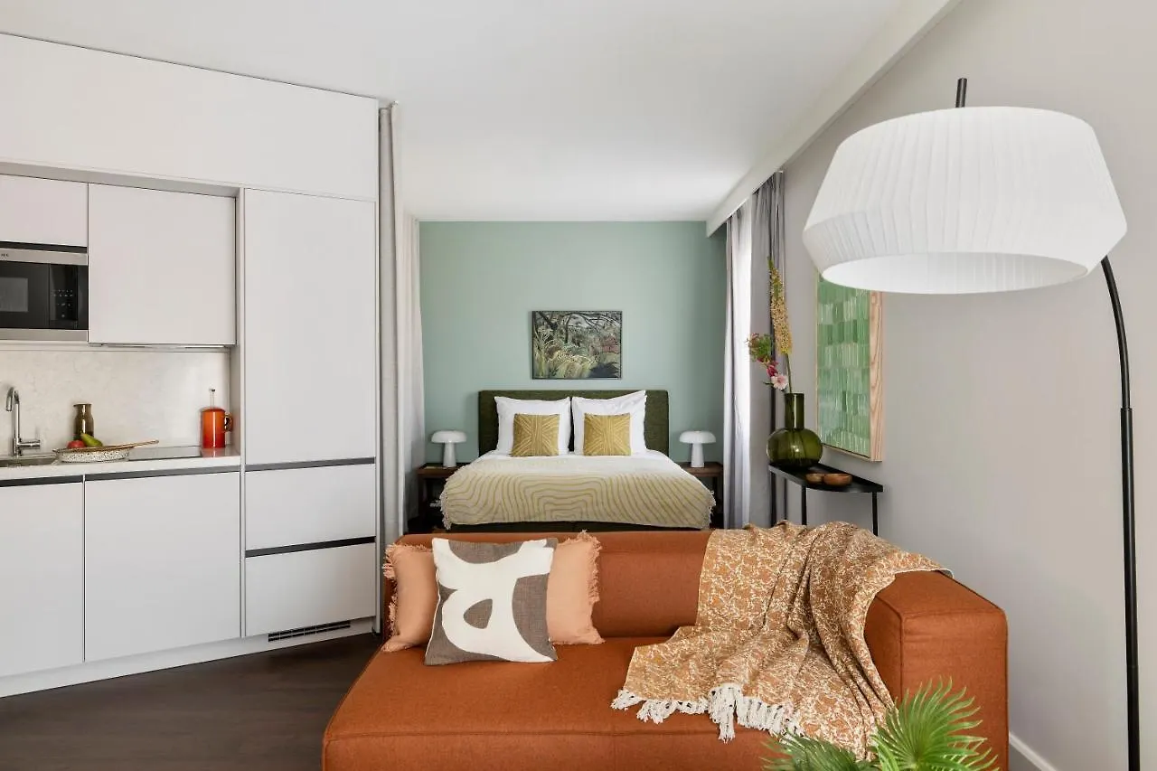 Novotel Suites Den Haag City 4*,  Nederland