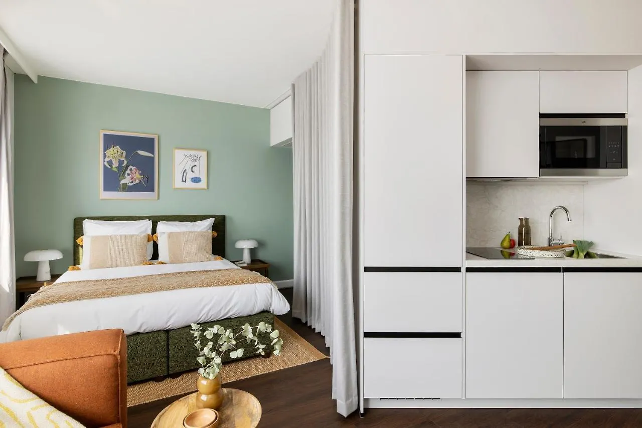 **** Hotel Novotel Suites Den Haag City Nederland