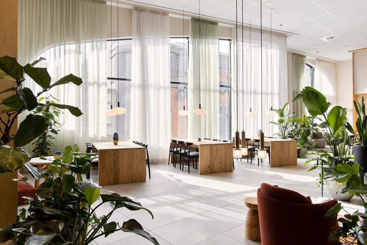Novotel Suites Den Haag City Hotel