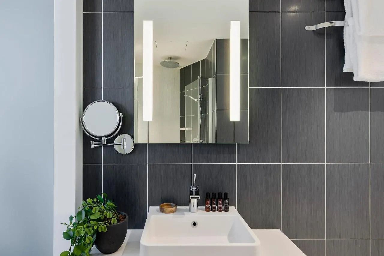 Novotel Suites Den Haag City 4*,  Nederland
